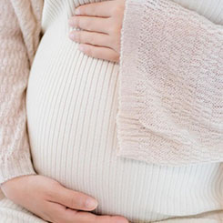 编辑/李佩雯、易🤽‍♀️🇭🇰向荃 🇧🇼制作/罗伟伟💂‍♀️💙在最近的光子🇰🇿上海添丁助孕